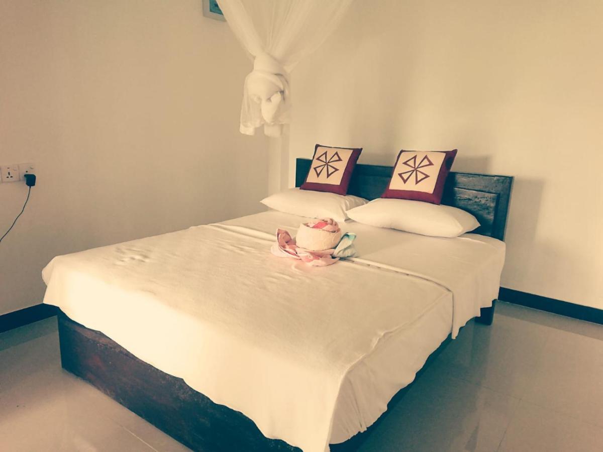 Dulmini Homestay Ella Exteriér fotografie