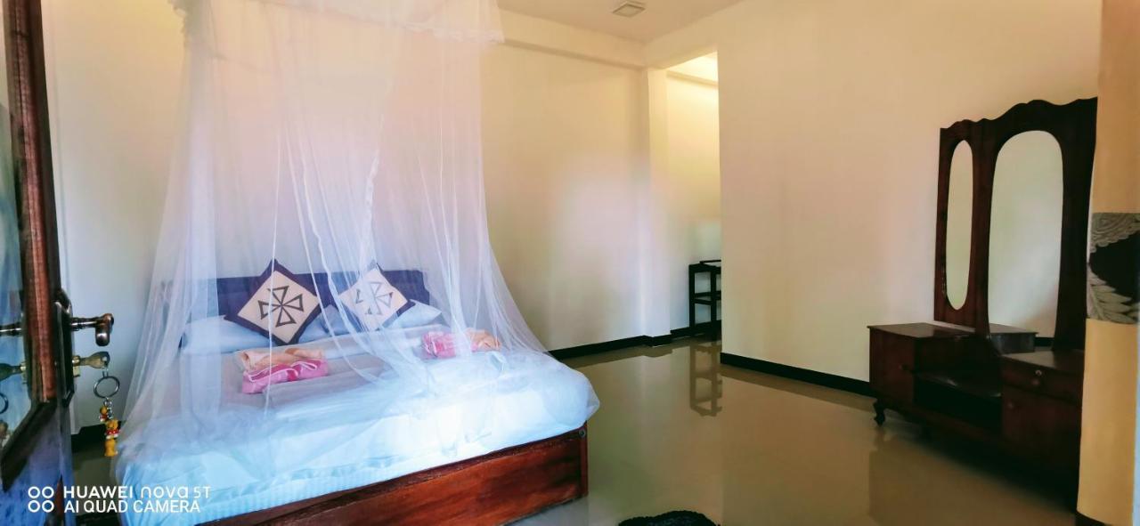 Dulmini Homestay Ella Exteriér fotografie